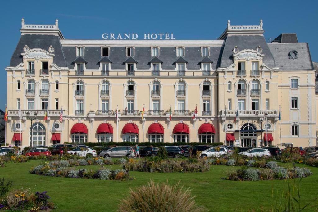 #Bel appartement cosy Clos Mathilde ! Cabourg Exterior foto